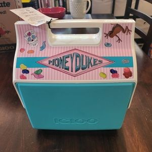 Igloo Harry Potter Honey Dukes cooler, 7QT. NWT